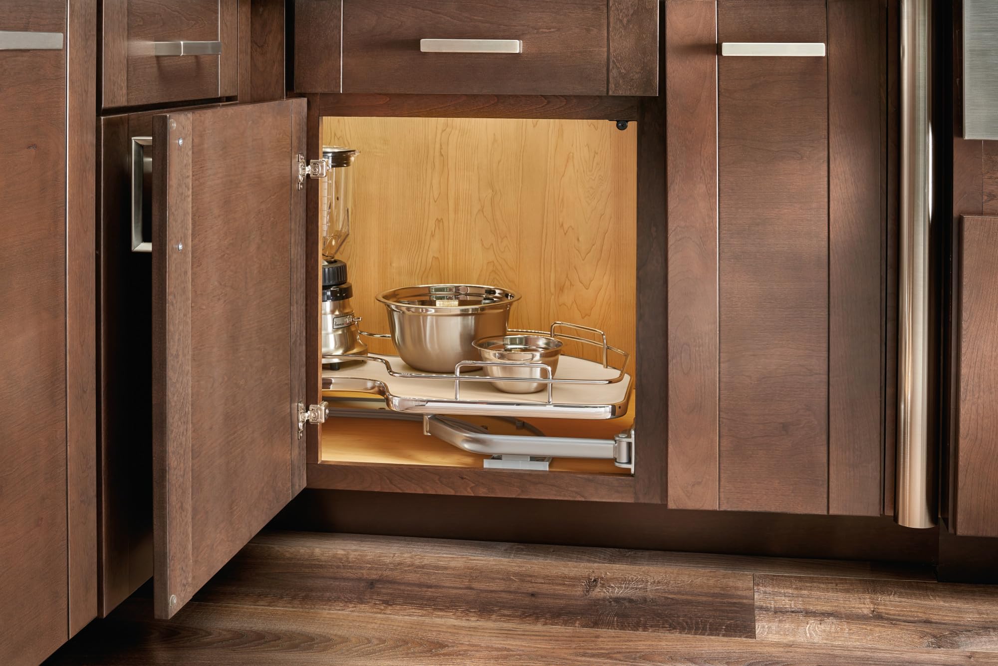 Rev-A-Shelf Maple Solid Bottom Single Shelf for 18" Right Opening/Blind Left Corner Cabinets - Image 3